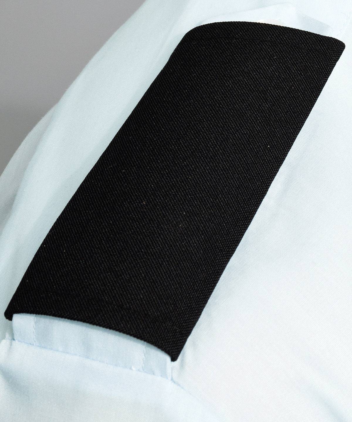 Epaulettes