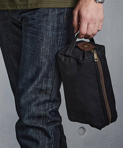 Heritage waxed canvas wash bag