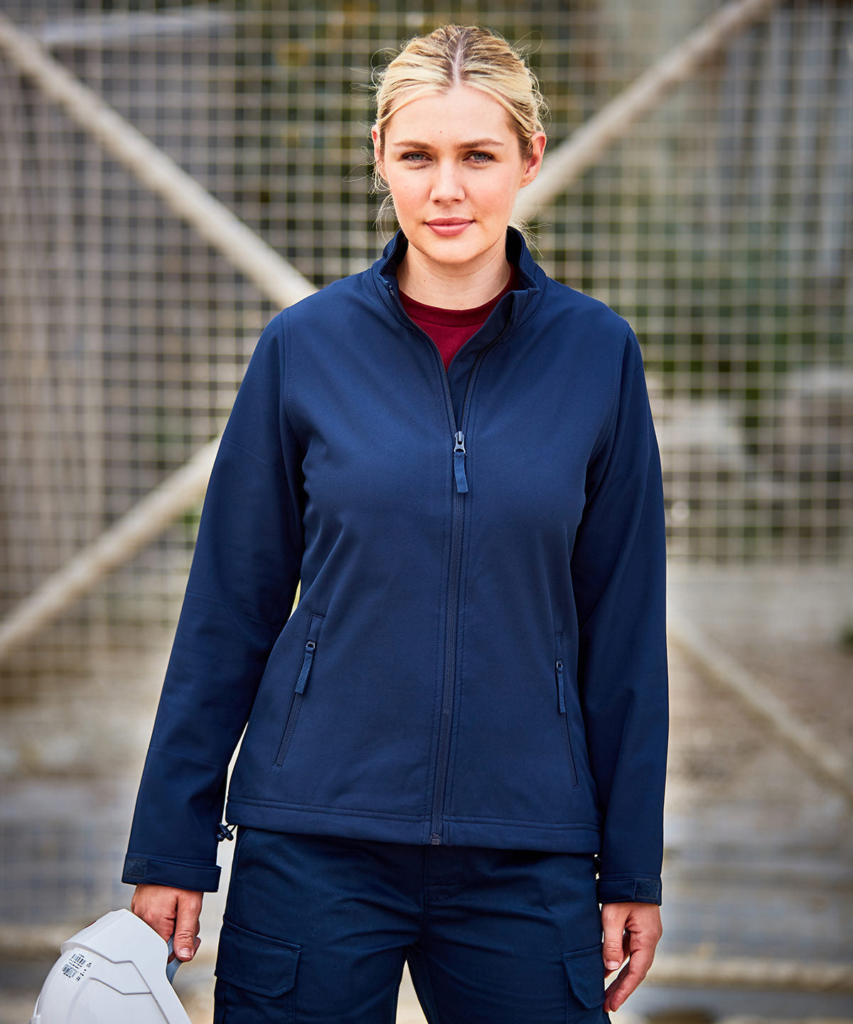 Women's Pro 2-layer softshell jacket